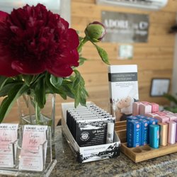 Adore and Co - Lip products