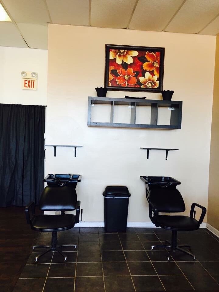 TREND SETTAZ BEAUTY SALON Updated November 2024 12 Photos 1105