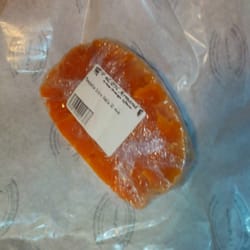 Les Bons Pâturages - Près de 12€ pour ce morceau (200grs) de mimolette extra-vieille. Outch !