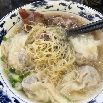 Hon's Wun-Tun House - 叉烧云吞面 Barbecued Pork & Wun-Tun Noodle Soup pretty good - Cantonese Near Me - San Francisco, California Hon's Wun-Tun House - 叉烧云吞面 Barbecued Pork & Wun-Tun Noodle Soup pretty good - Cantonese Near Me - San Francisco, California