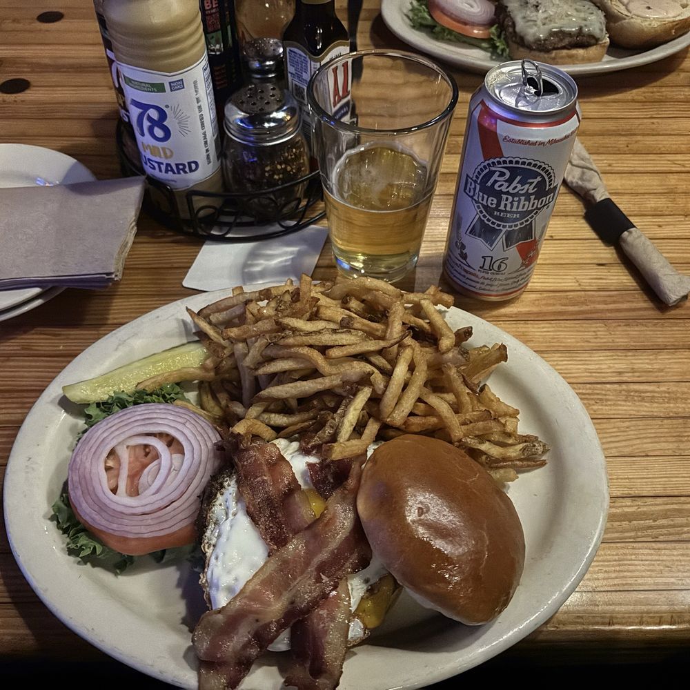 Simone's Bar - Blue cheese burger w egg, yum! - Lounges Near Me - Chicago, Illinois Simone's Bar - Blue cheese burger w egg, yum! - Lounges Near Me - Chicago, Illinois