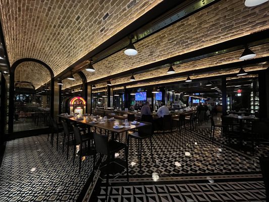 Night Shift Brewing Kitchen & Tap by null