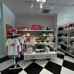 kate spade new york outlet - Inside