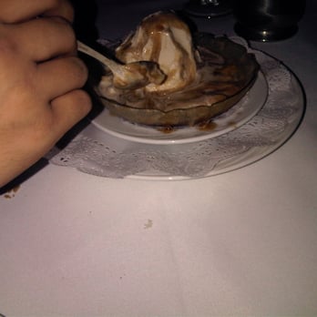 Hy's Steak House - Dessert - Bananas Foster - Steakhouses Near Me - Honolulu, Hawaii