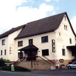 Hotel-Pension Zum Hirsch - Seit 1720 im Familienbeseitz