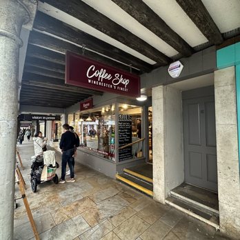 Reeve The Baker - Bakeries Near Me - Winchester, HAM
