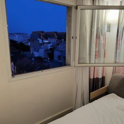 Novotel Paris 13 Porte d'Italie - Window open at Novatel 17/6/2022