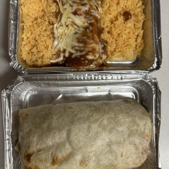 Los Tres Mex - (Top) Combo #4: Enchilada & Taco (comes with rice & beans)- I got extra rice & no beans & I wasn't given the taco. (Bottom) Grande Burrito - Tacos Near Me - Waikoloa, Hawaii Los Tres Mex - (Top) Combo #4: Enchilada & Taco (comes with rice & beans)- I got extra rice & no beans & I wasn't given the taco. (Bottom) Grande Burrito - Tacos Near Me - Waikoloa, Hawaii