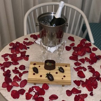 Haven - Our romantic spread for our 10th Anniversary. - Resorts Near Me - Cancún, ROO Haven - Our romantic spread for our 10th Anniversary. - Resorts Near Me - Cancún, ROO