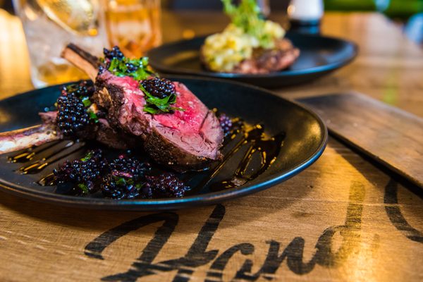Hand Cut Chophouse by null