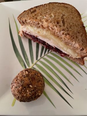 Twinflower Café by null