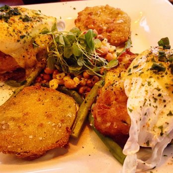 Miss Shirley's Cafe, Inner Harbor - Crab Cake Eggs Benedict with Fried Green Tomatoes - AMAZING! - Breakfast & Brunch Near Me - Baltimore, Maryland