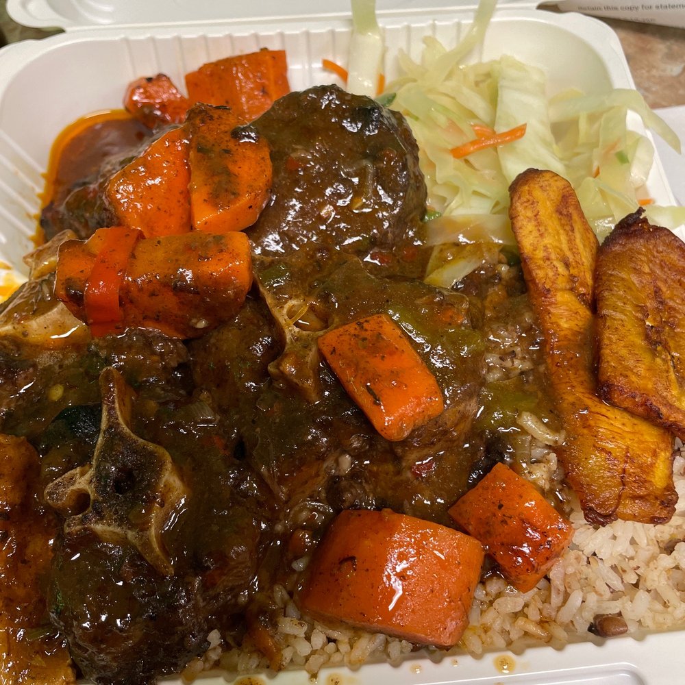 Oxtail with Rice and Peas and Steam Cabbage Oxtail with Rice and Peas and Steam Cabbage