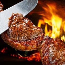 Brasa - Picanha (staartstuk van de koe), heerlijk gegrild op houtskoolgrill