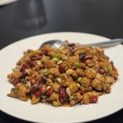 ChiliSpot - Kung pao chicken (contains nuts)