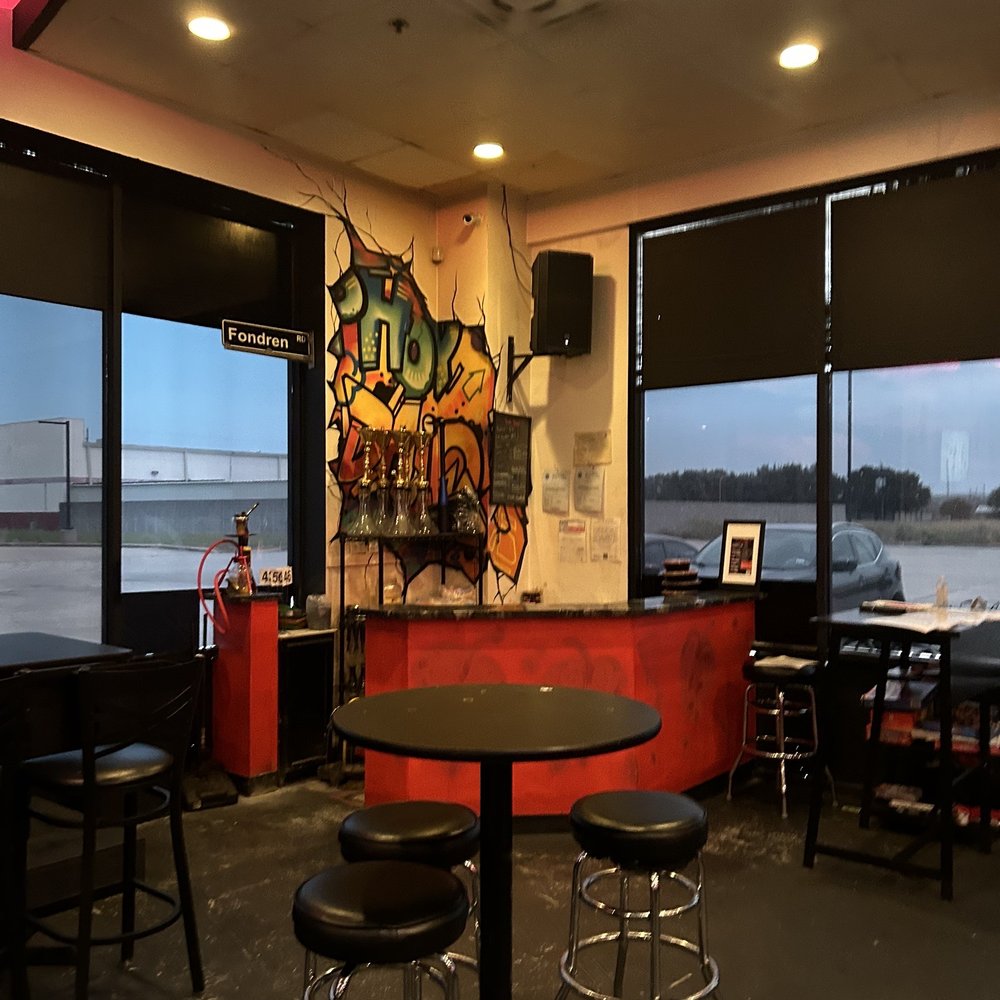 Daiq’s - a view of the inside of a restaurant - Sports Bars Near Me - Houston, Texas
