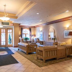 Banff Caribou Lodge & Spa - Banff Caribou Lodge & Spa Lobby