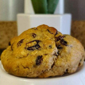 Snatched Cookies - Rolled Oats Siagon Cinnamon Raisin cOOkie - Desserts Near Me Snatched Cookies - Rolled Oats Siagon Cinnamon Raisin cOOkie - Desserts Near Me