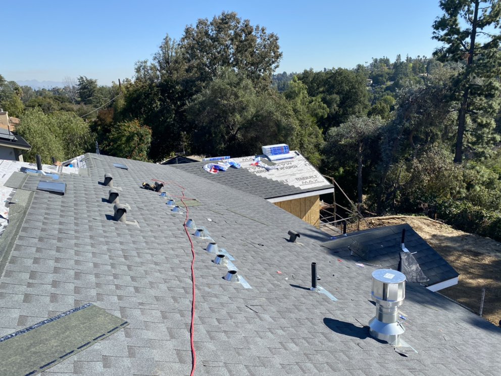 Slide of Daniel’S Roofing