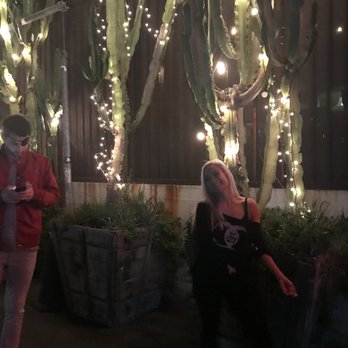 Resident - Cocktail Bars Near Me - Los Angeles, California