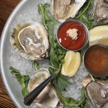 Jack's Bar And Steakhouse - 6 OYSTERS - Steakhouses Near Me - New Haven, Connecticut Jack's Bar And Steakhouse - 6 OYSTERS - Steakhouses Near Me - New Haven, Connecticut