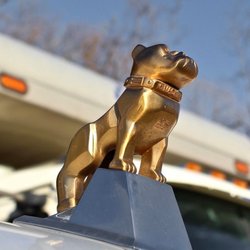 Mack Truck Bulldog