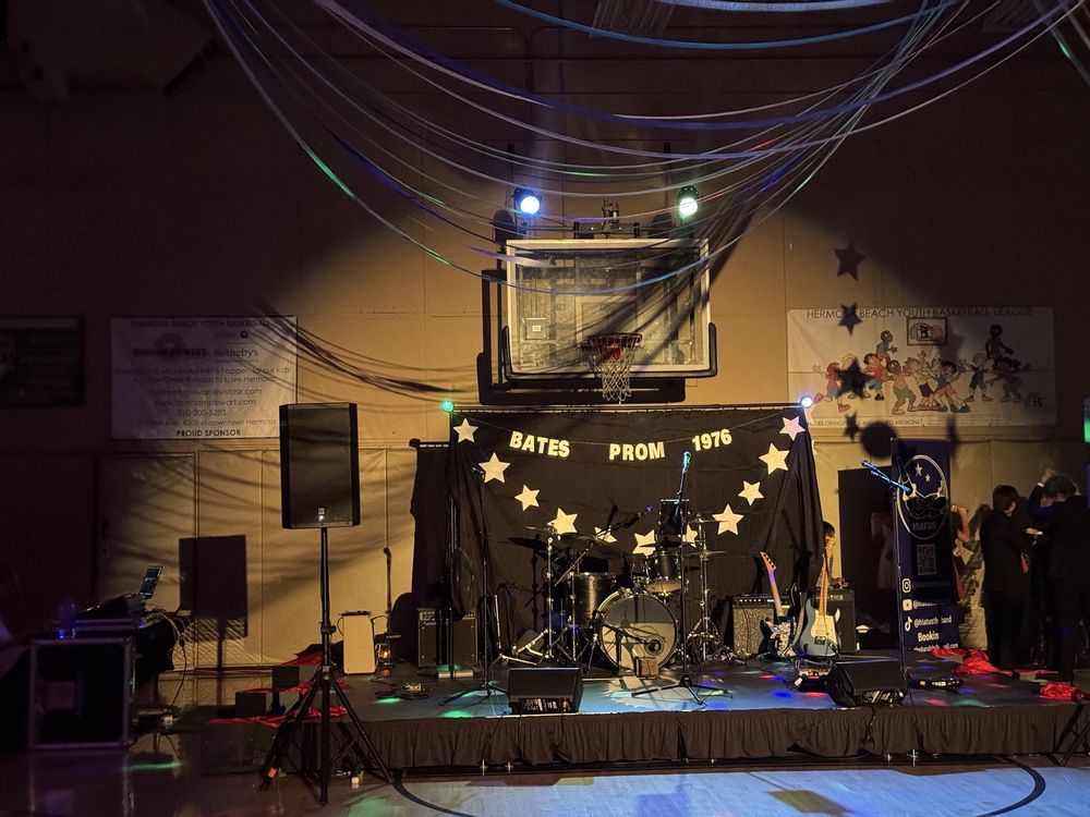 Hermosa Beach Community Center - Community Resources Department - social services organization in Hermosa Beach, CA