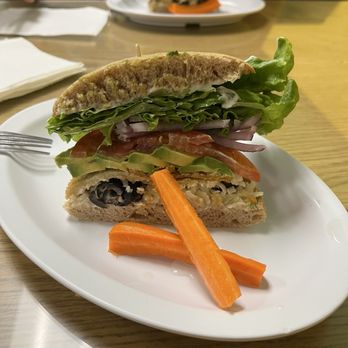 Vegatinos - Golden Nugget sandwich - Vegan Near Me - North Hollywood , California Vegatinos - Golden Nugget sandwich - Vegan Near Me - North Hollywood , California