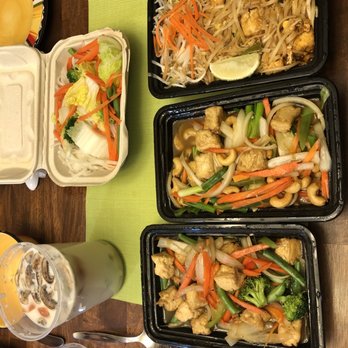 Thai Taste - Tom kha soup, pad Thai mild with tofu, basil and cashew nut signature dishes medium - Thai Near Me - DuPont, Washington