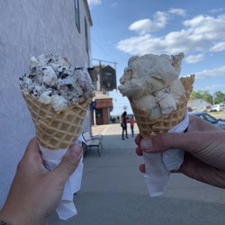 Northern Expressions - Burntside and blueberry cheesecake