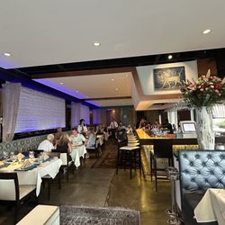 Bha! Bha! Persian Bistro - Dining room