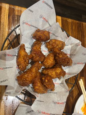 bb.q Chicken Duluth by null