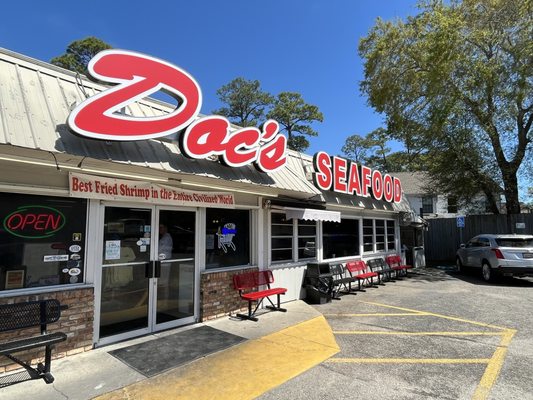 Doc's Seafood Shack & Oyster Bar by null