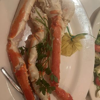 Shaw's Crab House - Norwegian Red King Crab Legs - Seafood Near Me - Schaumburg, Illinois Shaw's Crab House - Norwegian Red King Crab Legs - Seafood Near Me - Schaumburg, Illinois