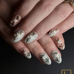 LP Luxury Nail Lounge