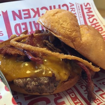 Smashburger - BBQ Cheddar Bacon Burger - Burgers Near Me - Raleigh, North Carolina