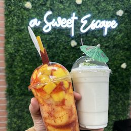Mangonada and limonada de coco