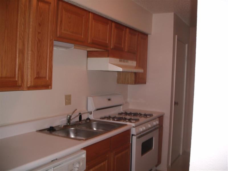 BRENTWOOD MANOR 7024 NW Dawn Ln, Kansas City, MO Yelp