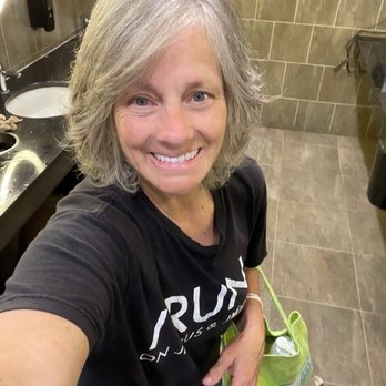 Planet Fitness - Great showers!! - Gyms Near Me - Savannah, Georgia Planet Fitness - Great showers!! - Gyms Near Me - Savannah, Georgia