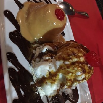 Imperador dos Camarões - Petit Gateau nordestino - Northeastern Brazilian Near Me - Maceió, Alabama Imperador dos Camarões - Petit Gateau nordestino - Northeastern Brazilian Near Me - Maceió, Alabama
