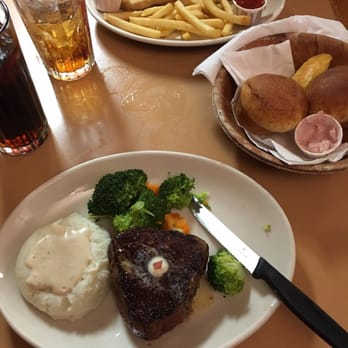 Maddox Ranch House - Filet minion, turkey steak, cornbread, rolls, and raspberry butter. - Steakhouses Near Me - Perry, Utah
