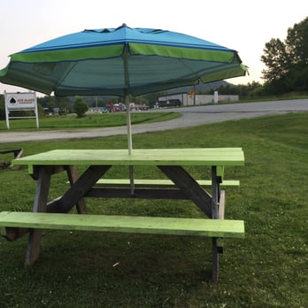 Burger Barn - Seating area! - Food Stands Near Me Burger Barn - Seating area! - Food Stands Near Me