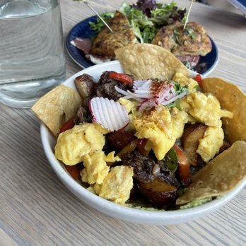 The Garden Table - Fajita Bowl Breakfast Sammie Sandwich - Breakfast & Brunch Near Me - Indianapolis, Indiana The Garden Table - Fajita Bowl Breakfast Sammie Sandwich - Breakfast & Brunch Near Me - Indianapolis, Indiana