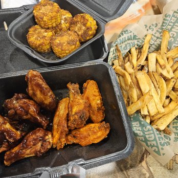 Wingstop - Chicken Wings Near Me - Independence, Missouri