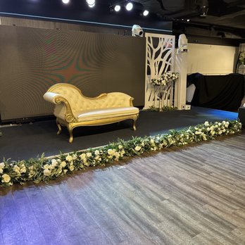 Events Place - Classy - Venues & Event Spaces Near Me - Edmonton, Alberta Events Place - Classy - Venues & Event Spaces Near Me - Edmonton, Alberta