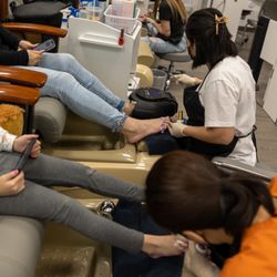 Regal Nails, Salon & Spa