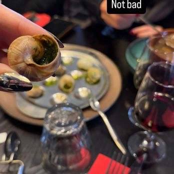 Le Tire-Bouchon - Escargot - Creperies Near Me - Paris, 75 Le Tire-Bouchon - Escargot - Creperies Near Me - Paris, 75