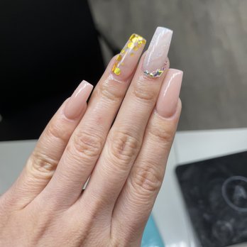 Davi Nails Coweta - Nail Salons Near Me - Coweta, Oklahoma