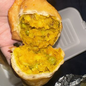Tandoori Bites Indian Cuisine - Vegetarian Samosa - Indian Near Me - Eureka, California