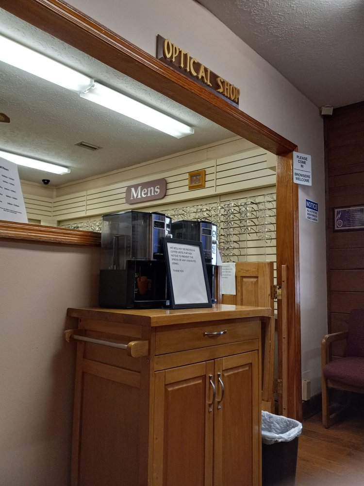 WARD EYE CENTER 8490 W Homosassa Trl, Homosassa, Florida